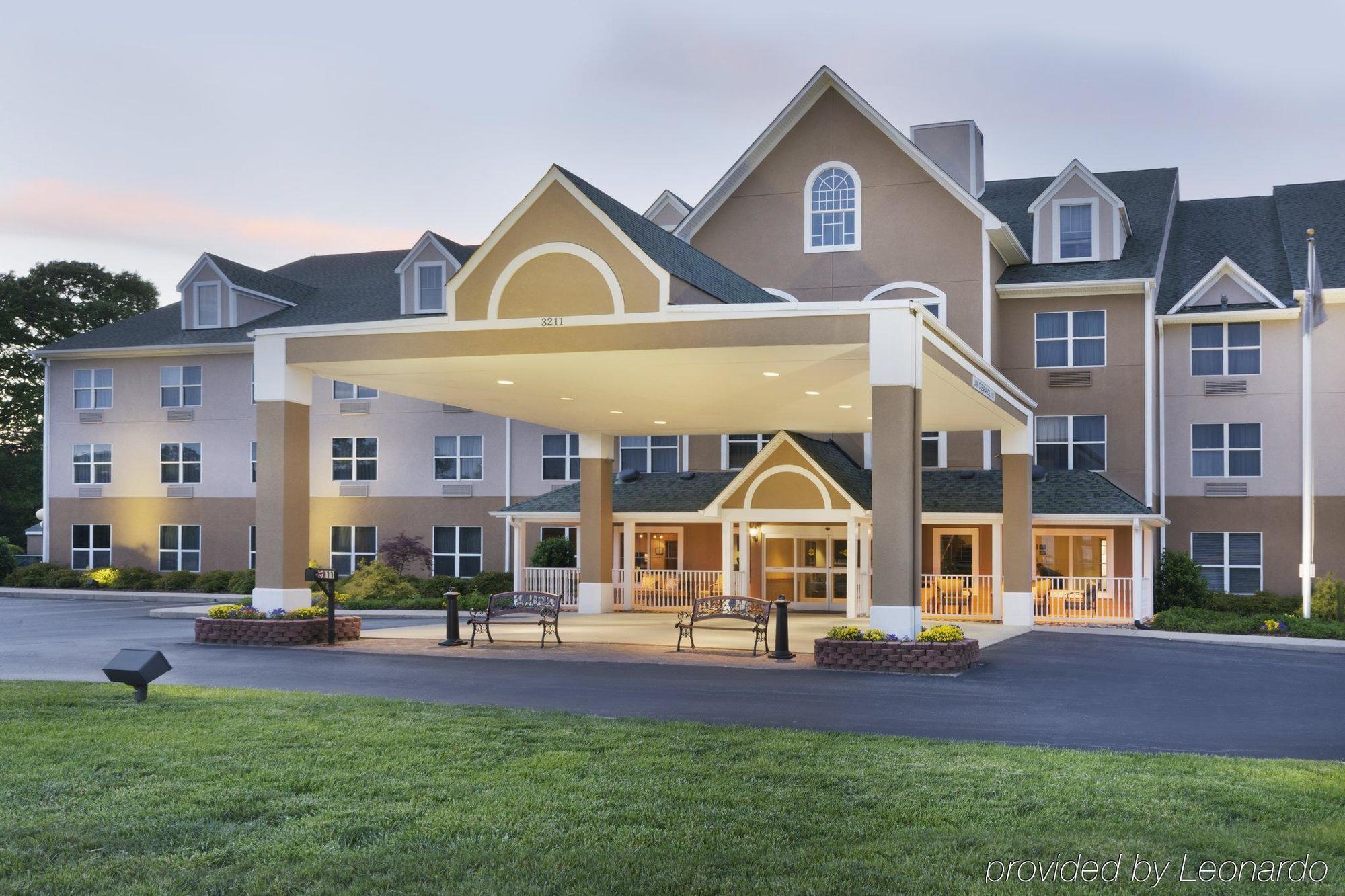 Country Inn & Suites By Radisson, Burlington Elon , Nc Extérieur photo