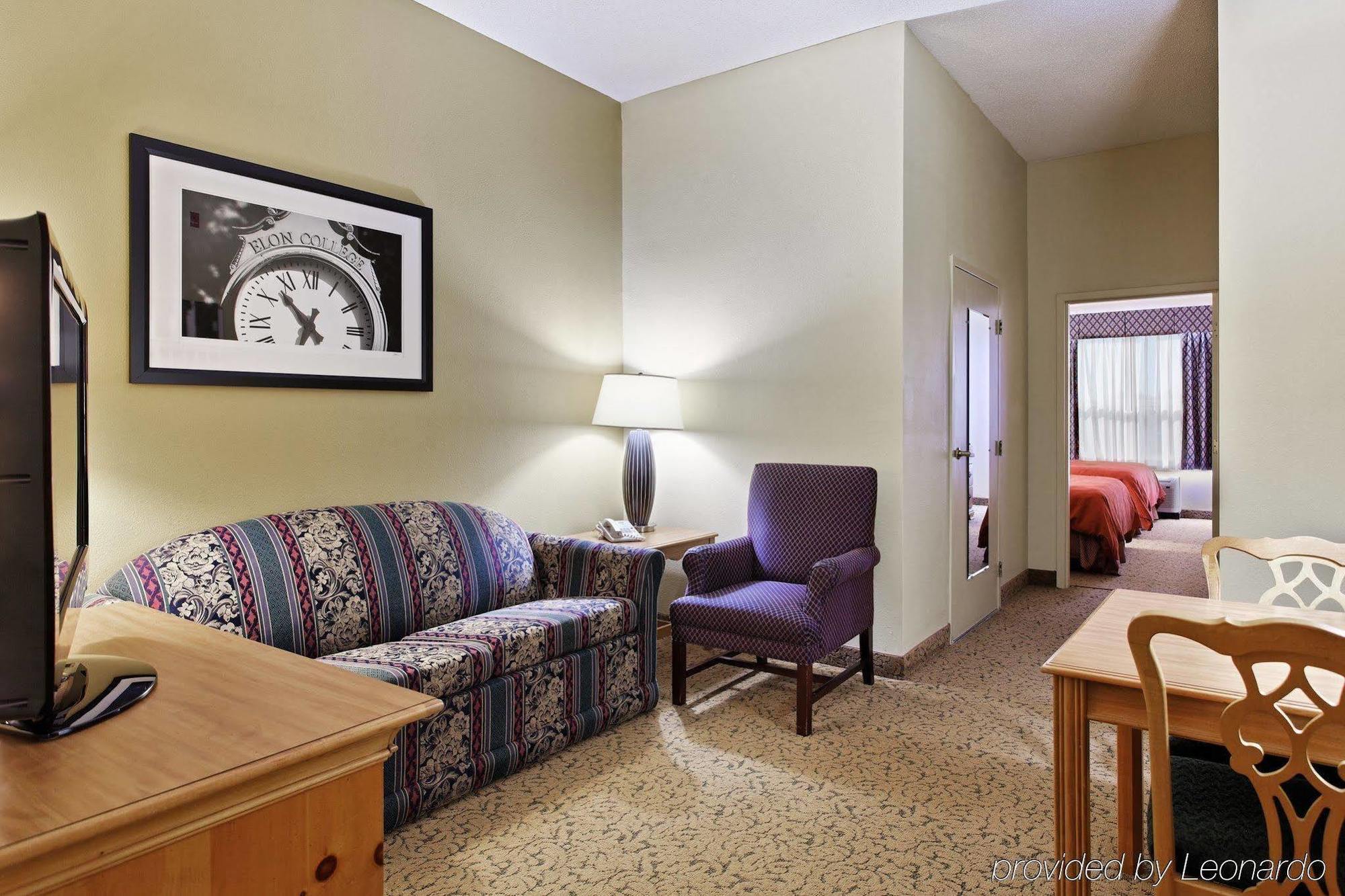 Country Inn & Suites By Radisson, Burlington Elon , Nc Extérieur photo